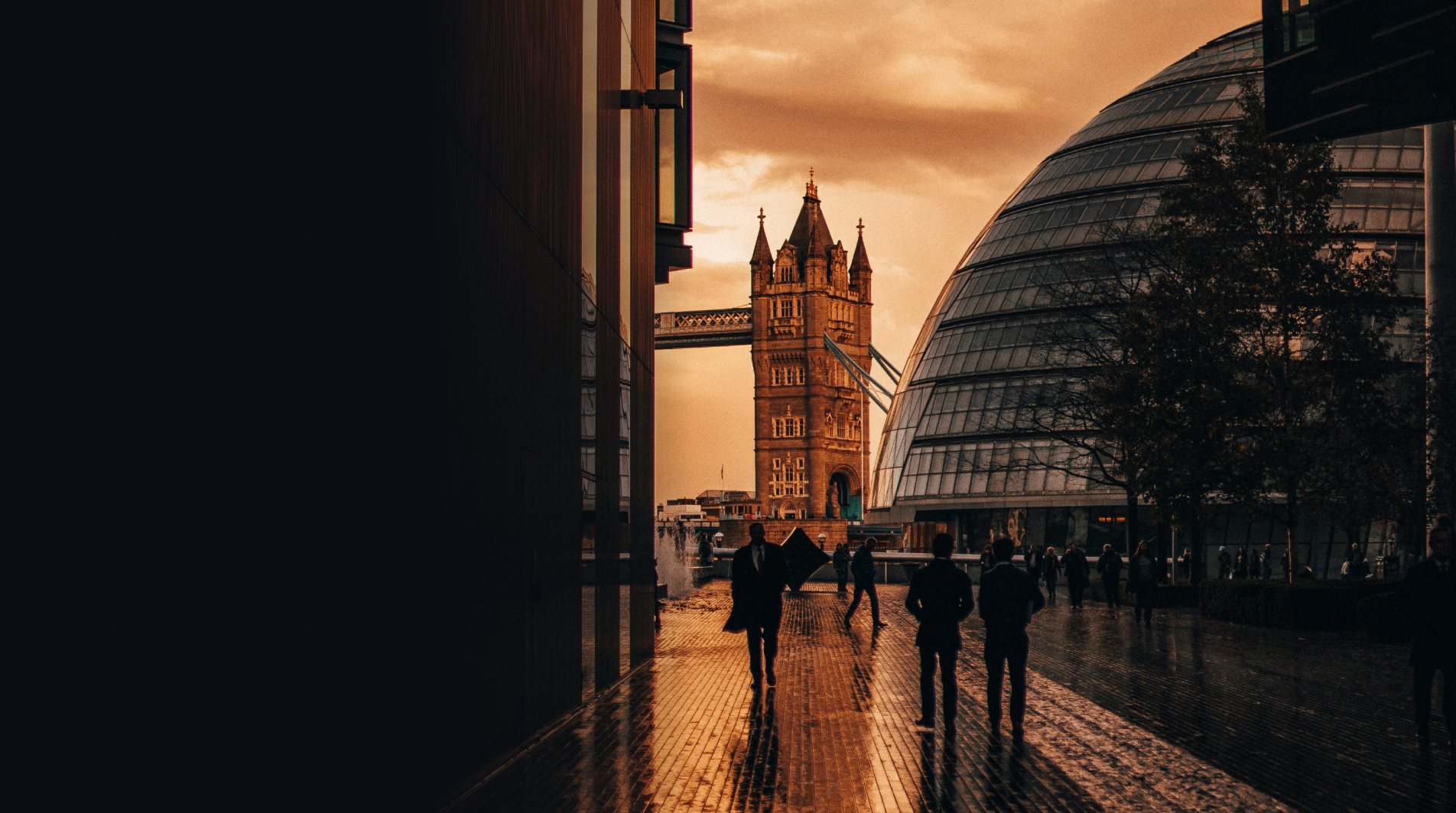 uk tower bridge desktop no ui